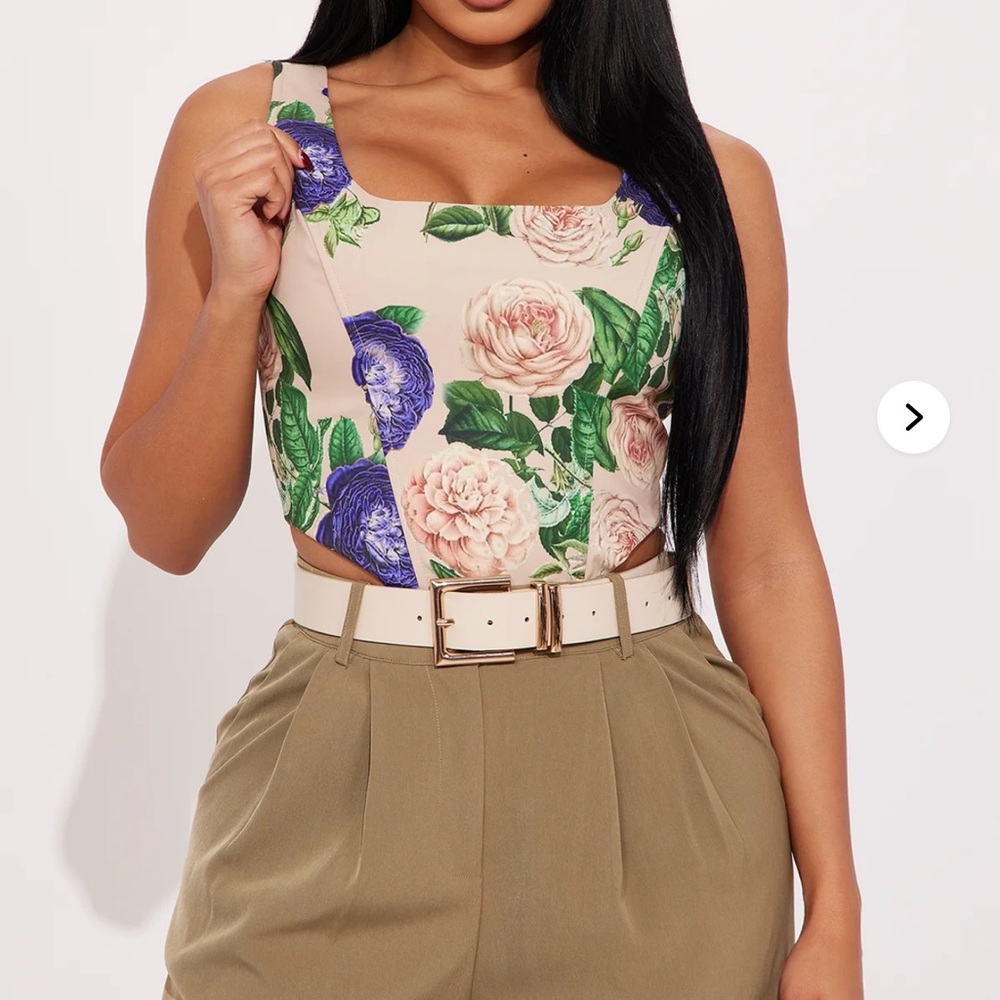 NWT Fashion Nova Floral Corset Too